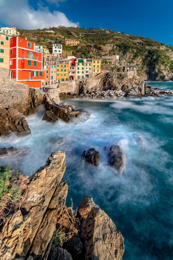 Il Giardino Di Riomaggiore Suite Экстерьер фото
